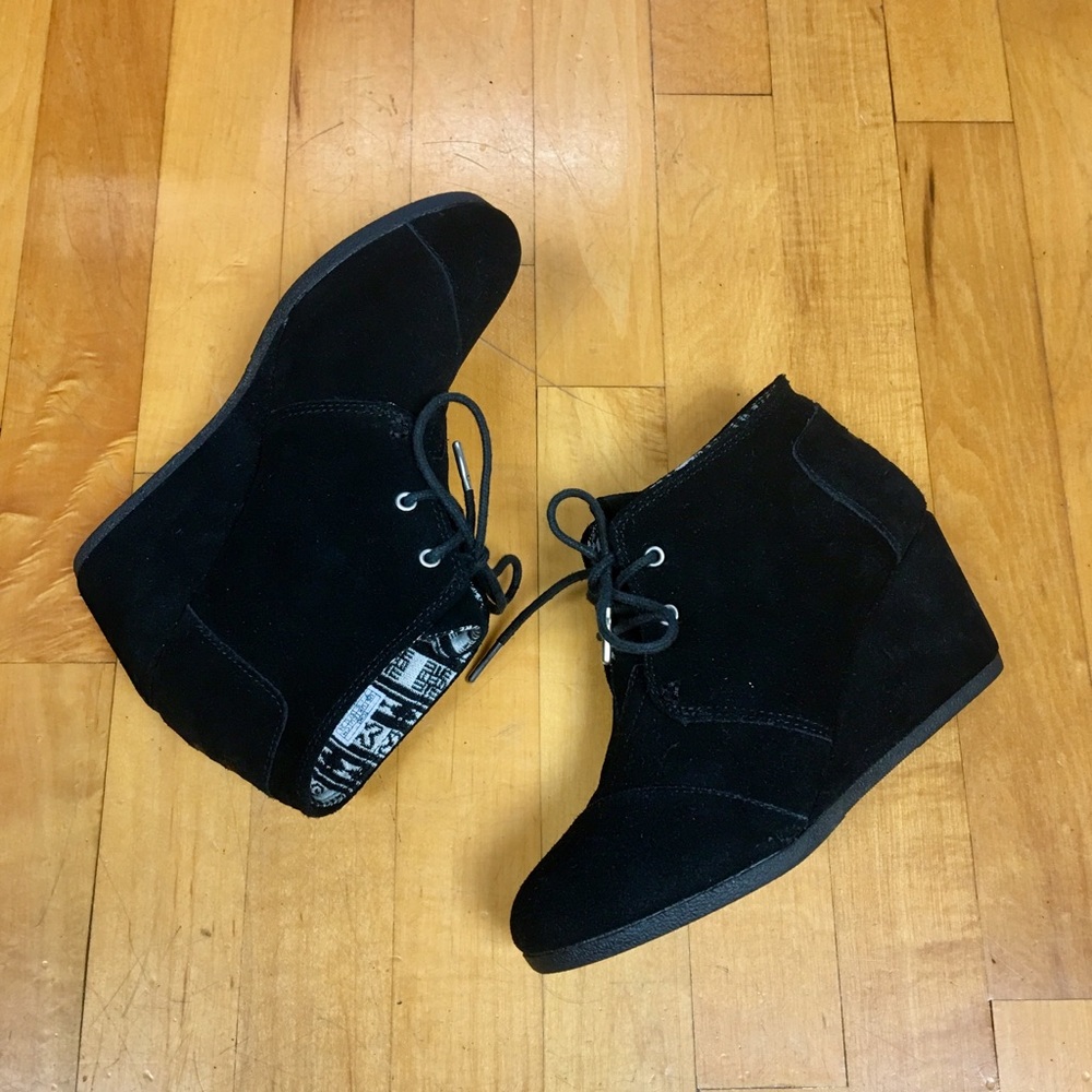 Toms Wedge Lace-Up Ankle Booties